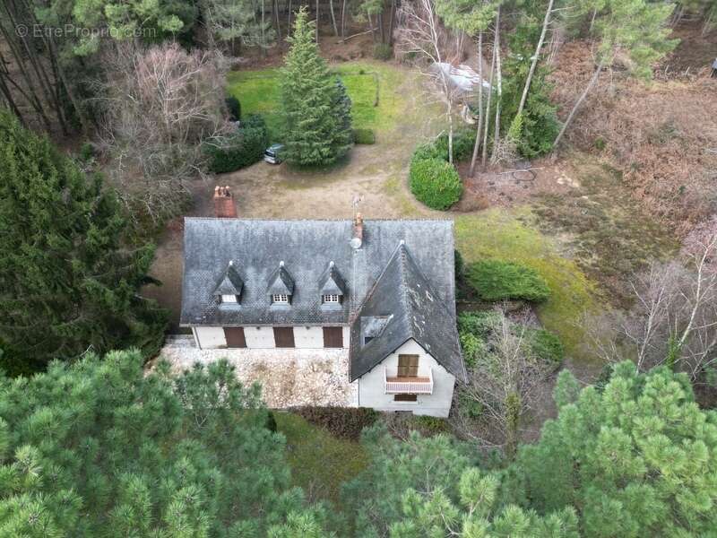 Maison à LINIERES-BOUTON