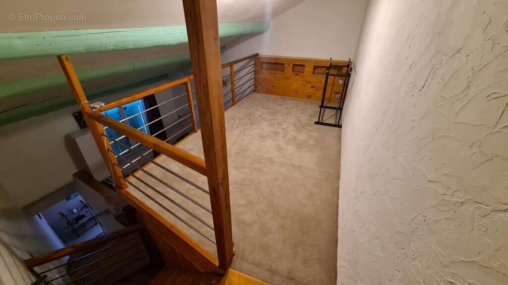 Maison à SUZE-LA-ROUSSE