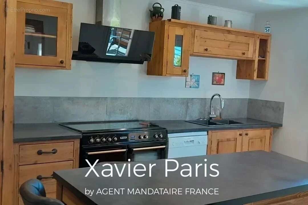Maison à CABRIERES-D'AIGUES
