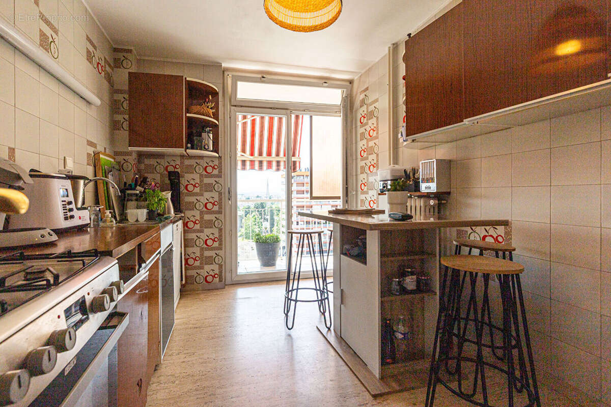 Agence immobiliere laforet  - co-exclusivite - "cyathea" - annecy - appartement t4 80,72 m²  - balcon - cave - garage en option  - photo 5