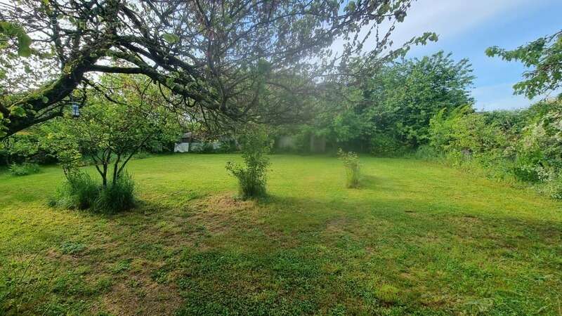 Maison à LA CHAPELLE-AUX-CHASSES