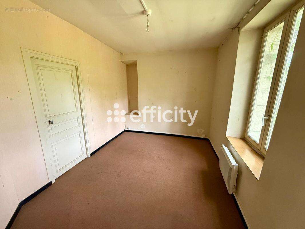 Maison 173 m² à Cinqueux  - photo 12