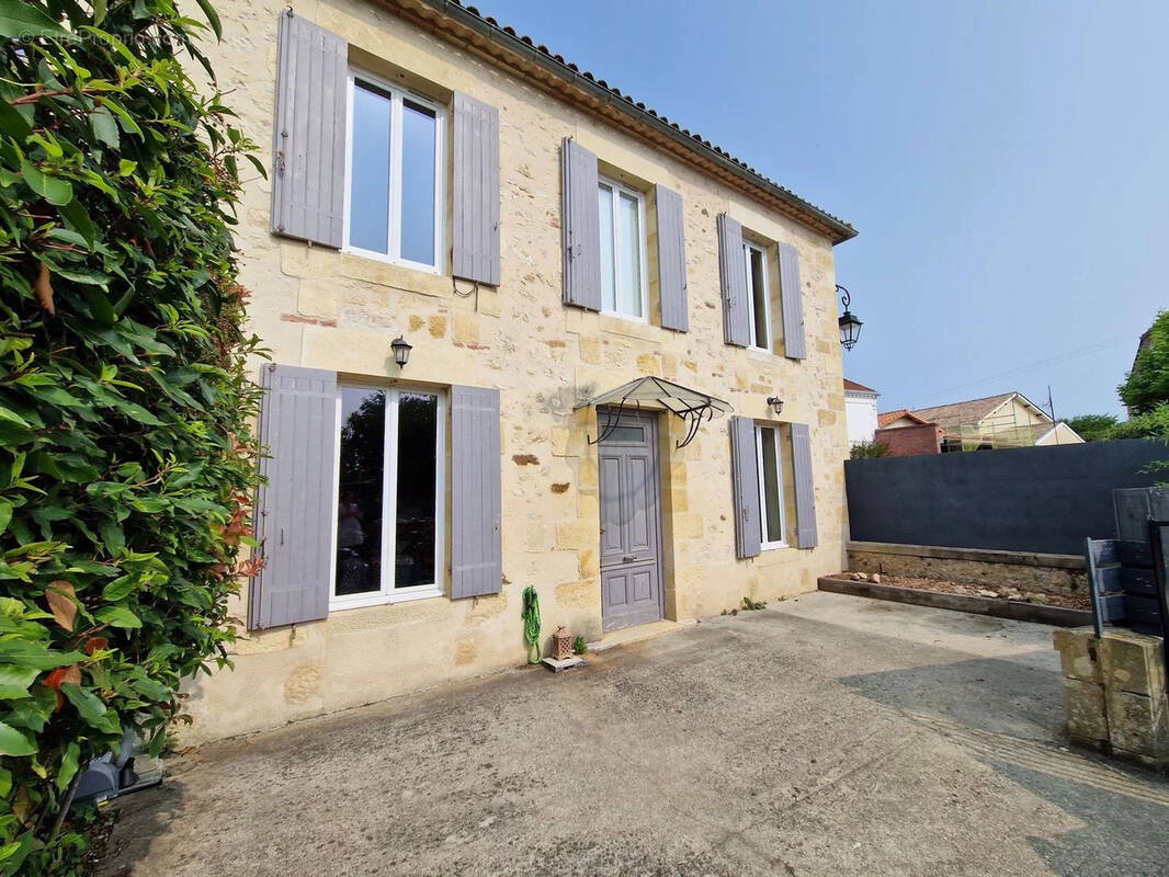 Maison à CADILLAC