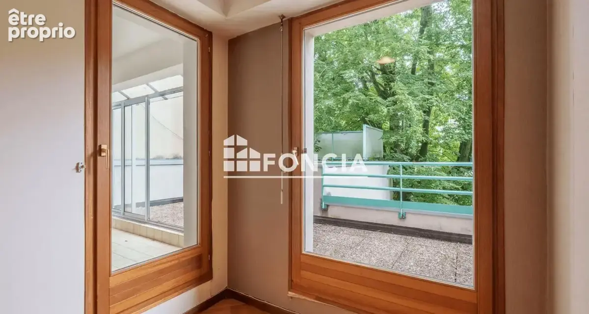 À VENDRE – Appartement 2 pièces avec véranda et exceptionnelle TERRASSE de 25 m² – Nancy Commanderie - photo 4