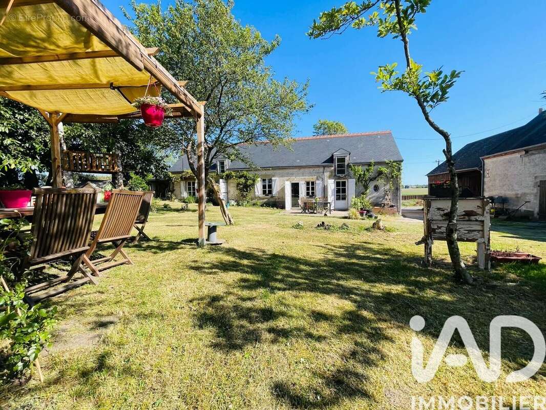 Photo 2 - Maison à VENNECY