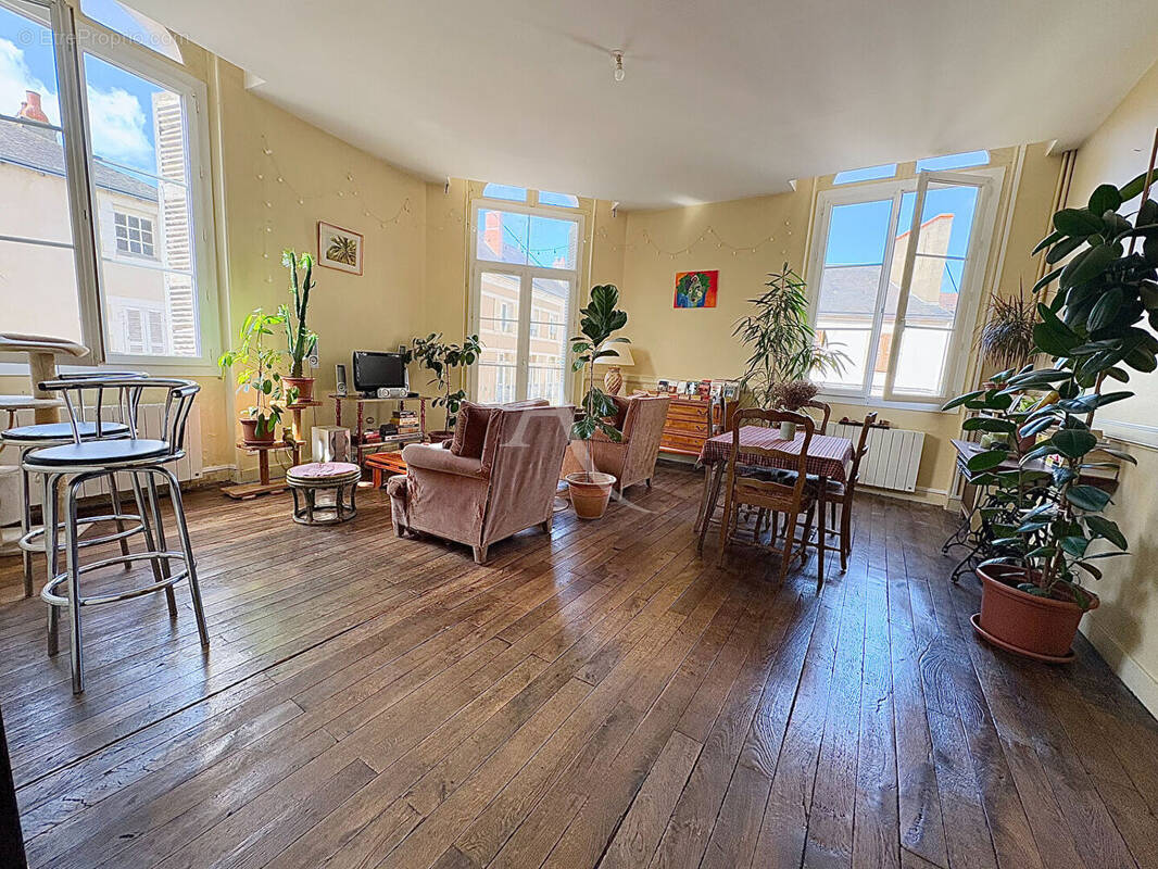 Appartement à MONTMORILLON