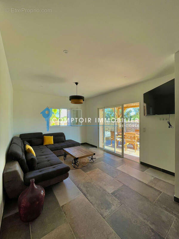 Villa style bergerie 3 chambres en pierre de taille avec piscine - photo 24