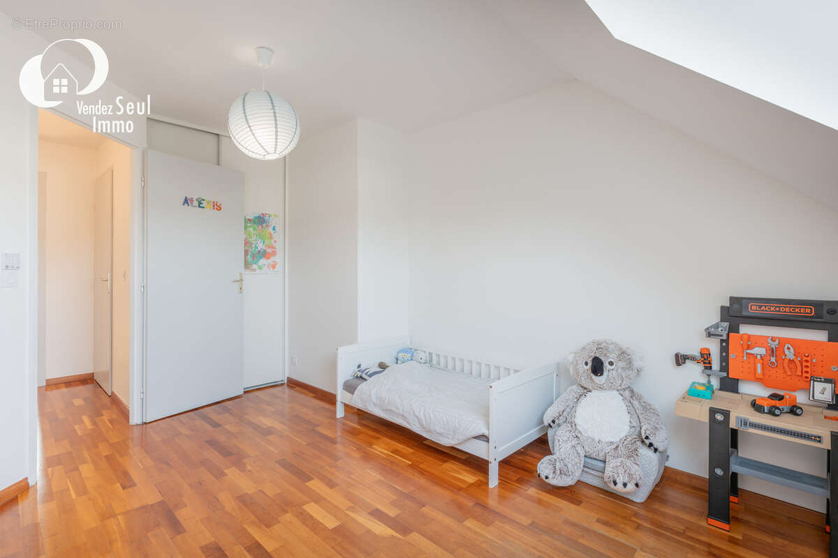 Appartement à POISY