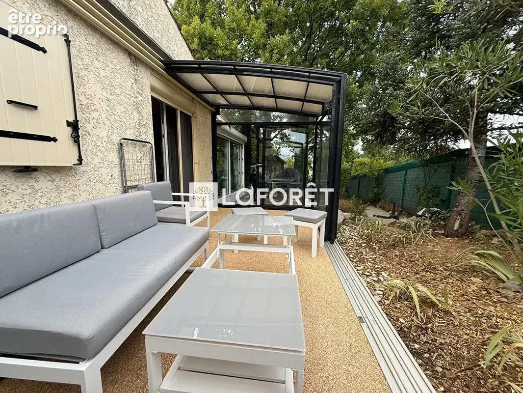 Maison mitoyenne domaine à Fayence 2 pièce(s) 45 m2 avec mezzanine, vérandas, chalet - photo 16