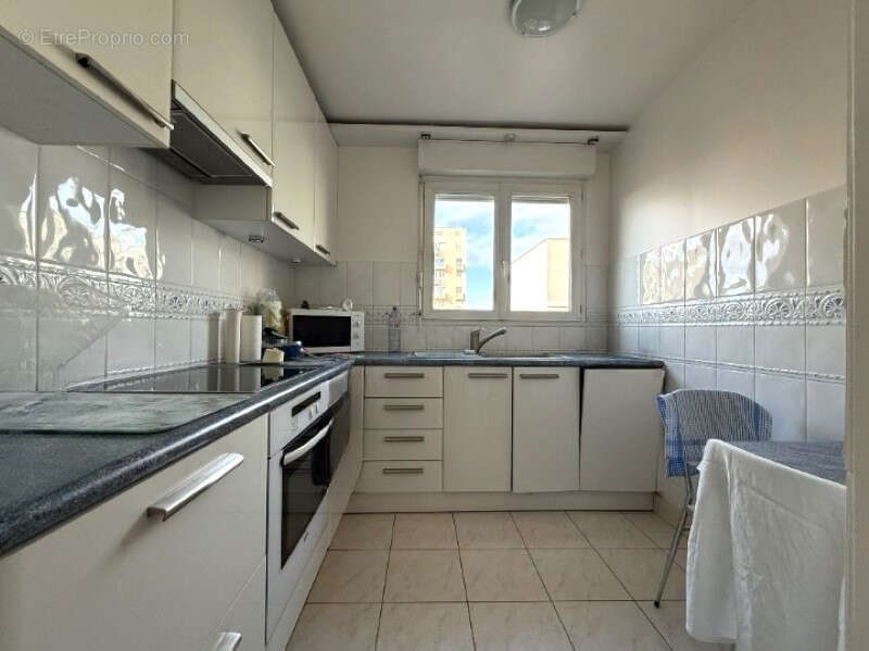 Appartement à MONTROUGE