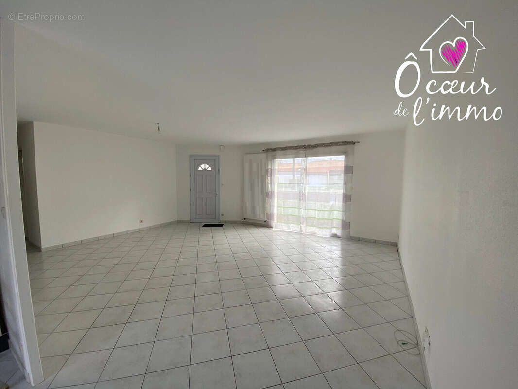 Maison à SAINT-LEGER-SOUS-CHOLET