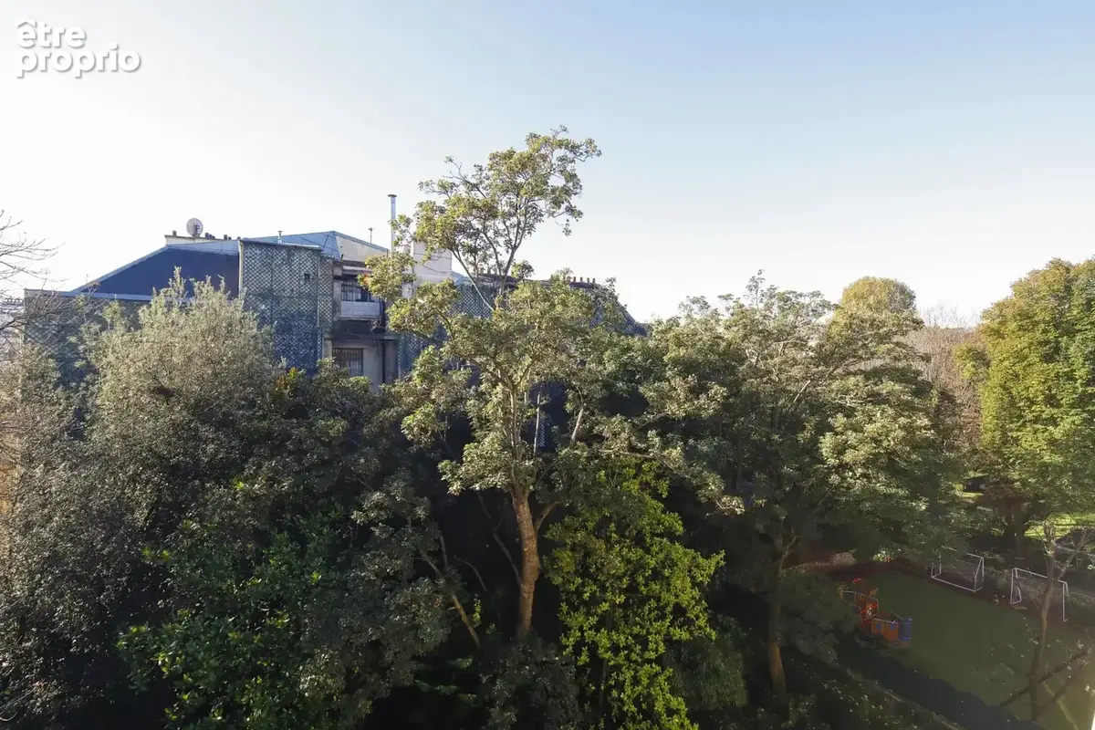 Un penthouse d’esthète dans un hôtel particulier sur jardin - photo 8