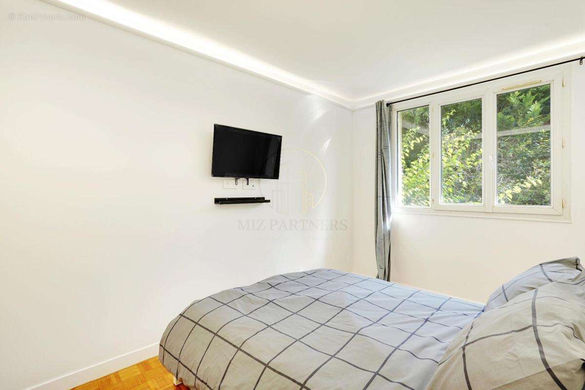 Appartement à PARIS-20E