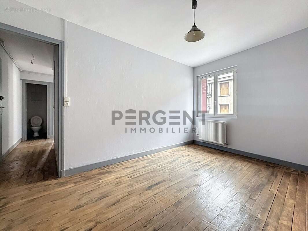 Appartement à NOUZONVILLE