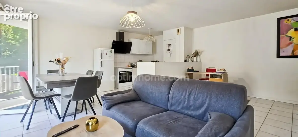 PAU CENTRE-VILLE – T3 62 m² – Balcon plein sud – Parking couvert – DPE B - photo 11