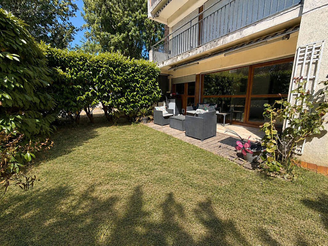 Appartement à LE PERREUX-SUR-MARNE