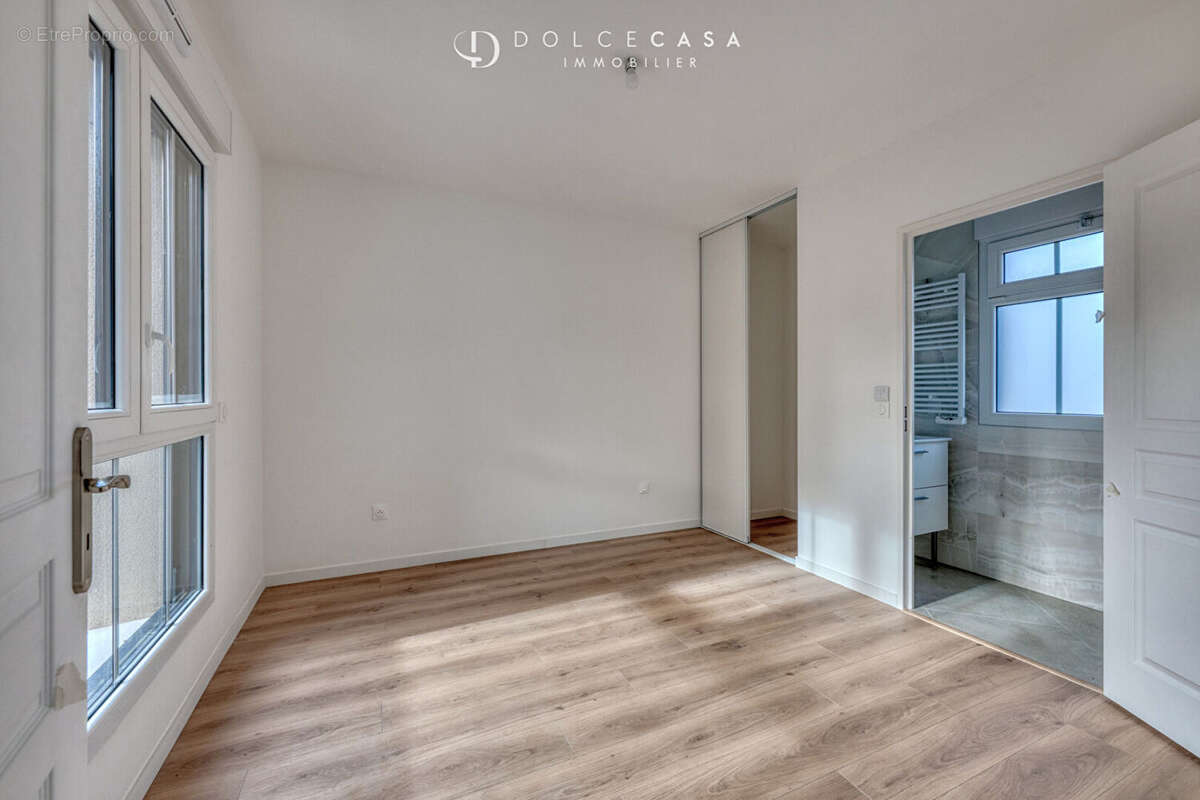 Appartement à LE PERREUX-SUR-MARNE
