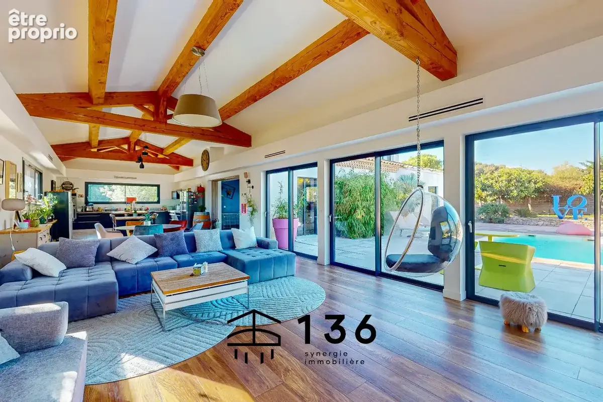 Maison 5 pièces 215 m² à vendre à Saint-Mathieu-De-Treviers (34270) - photo 3