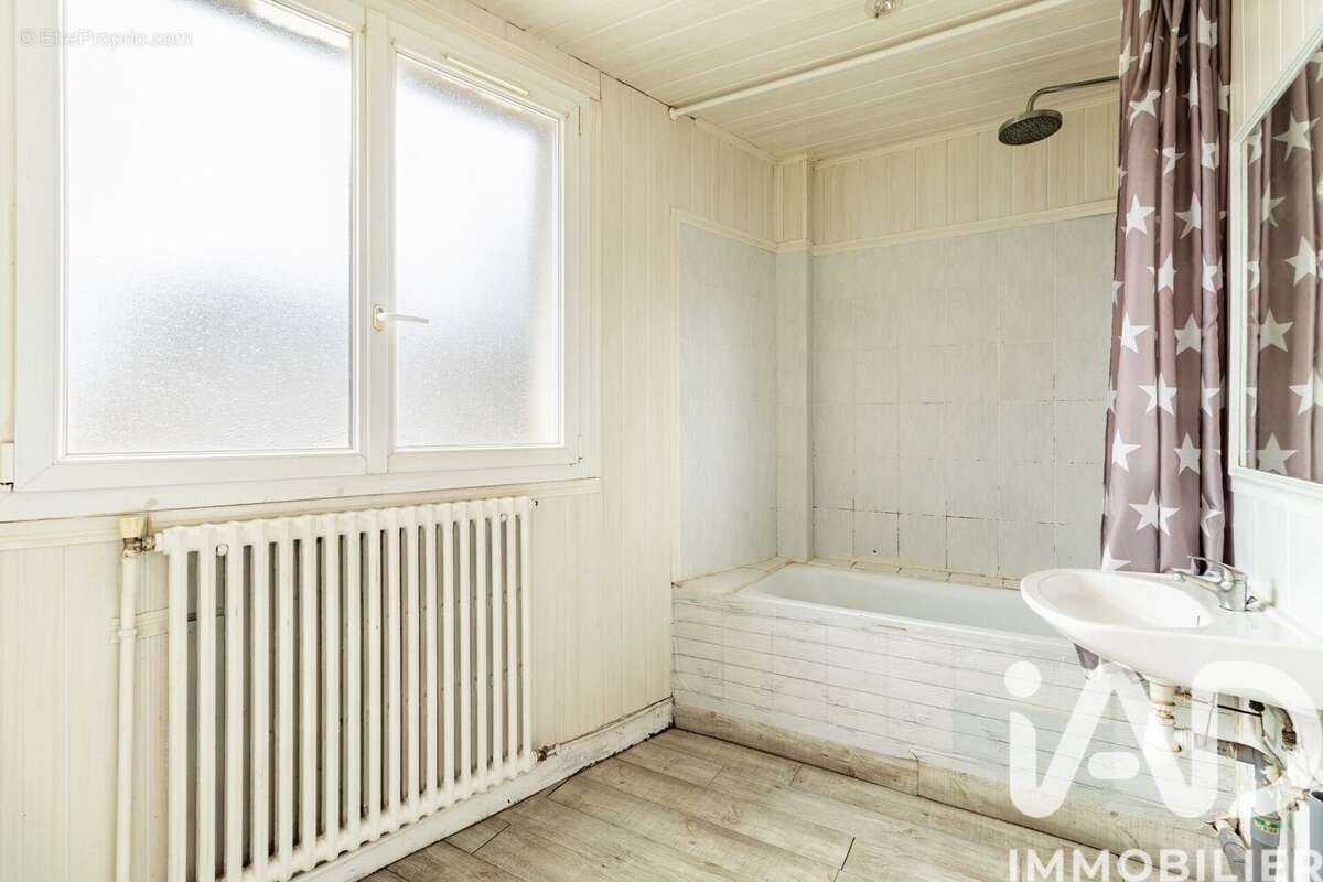 Photo 4 - Appartement à COLOMBES