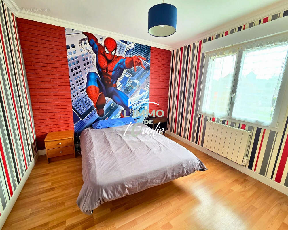 Maison à BIARS-SUR-CERE