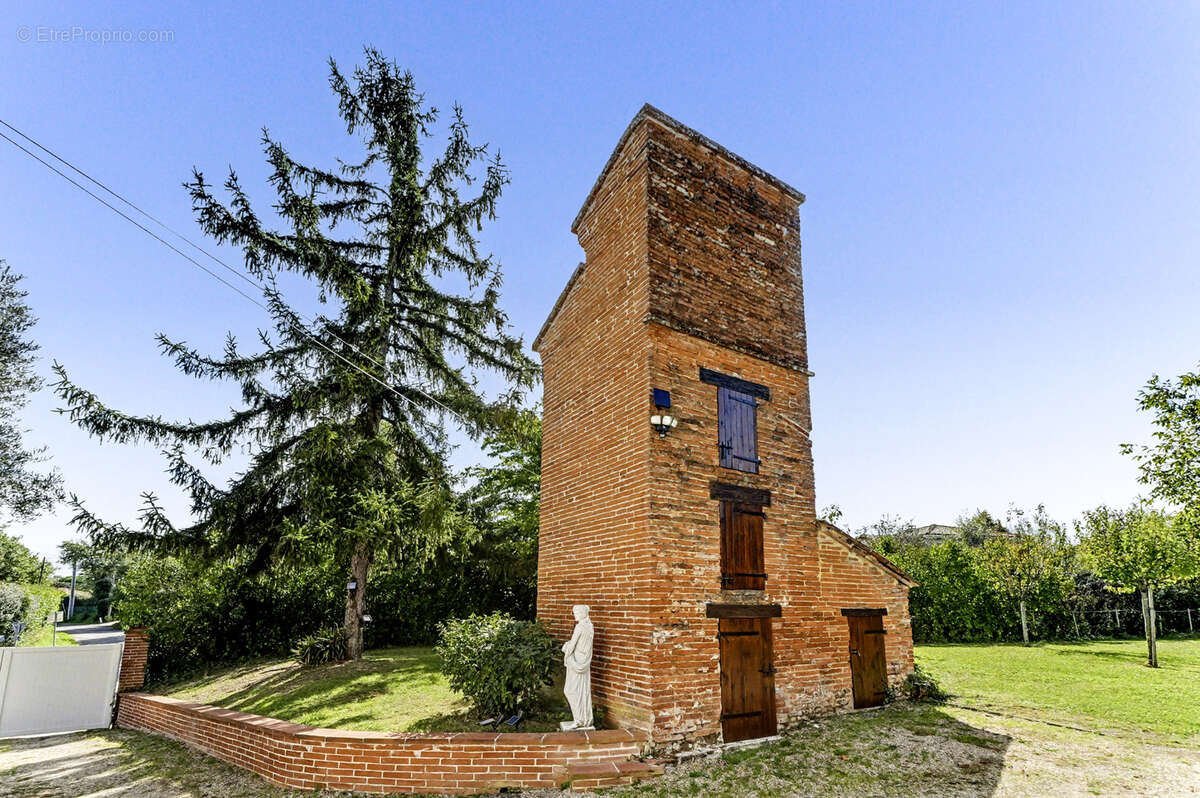 Maison à CASTELMAUROU
