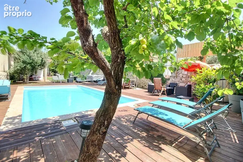 Marseille 10 - secteur larrat / romain rolland -  maison principale - 2 maisons de plain-pied independantes - piscine - jardin - - photo 10