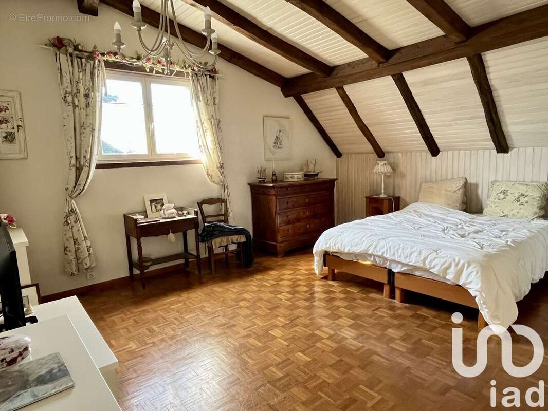 Photo 9 - Maison à LE PERRAY-EN-YVELINES