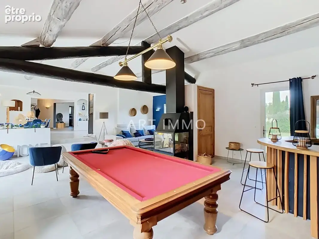 Propriete a maubec  villa de standing avec piscine et gîte indépendant - photo 6