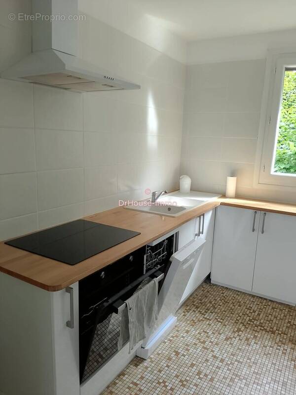 Appartement 75 m² à Compiegne  - photo 1