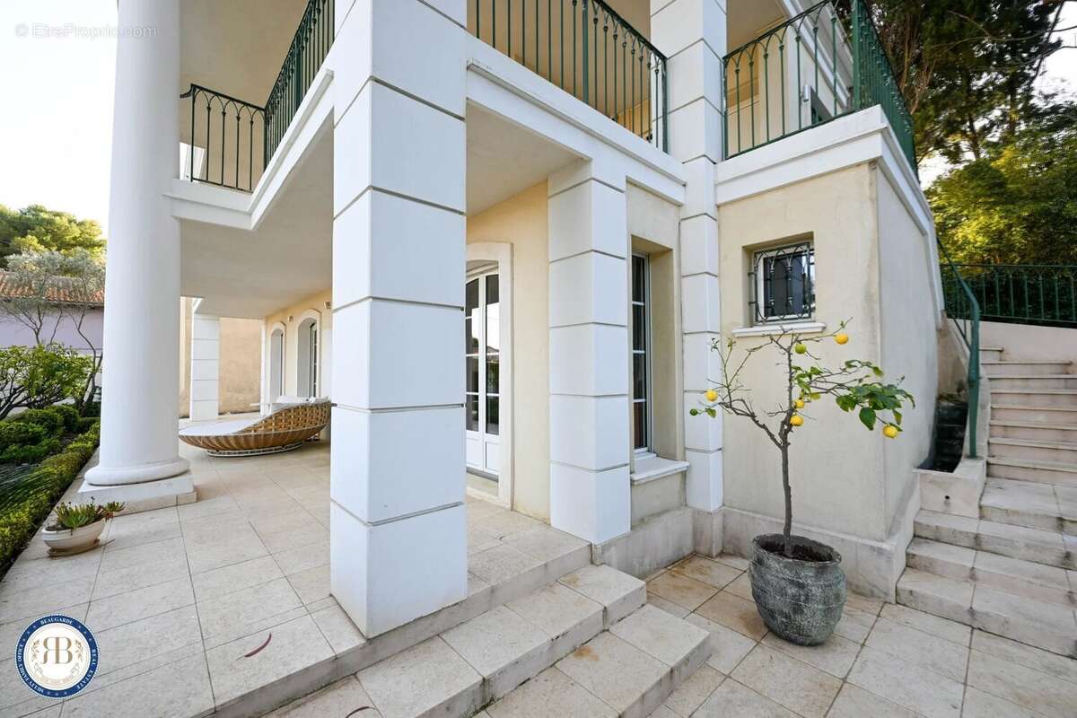 Maison à ANTIBES