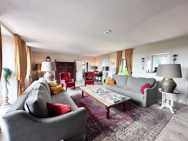 Maison à LANDELLES-ET-COUPIGNY