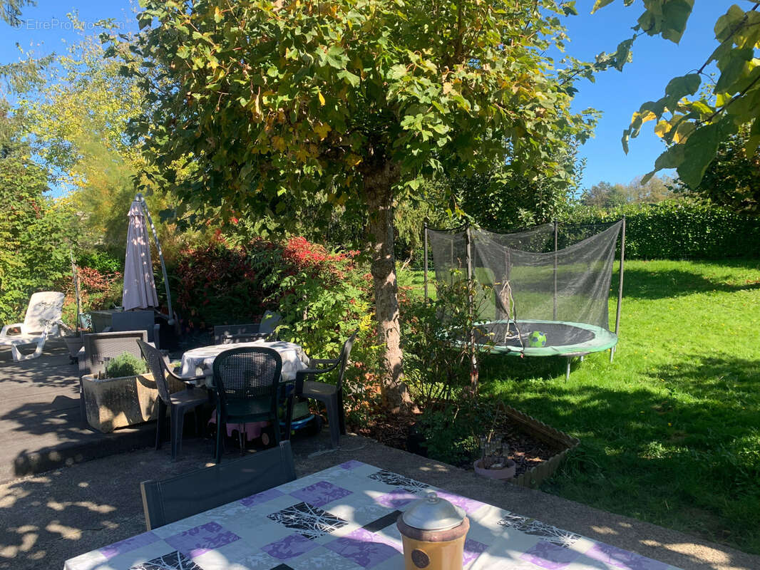 Appartement à LAGUENNE