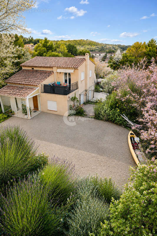Maison à MONTAUROUX