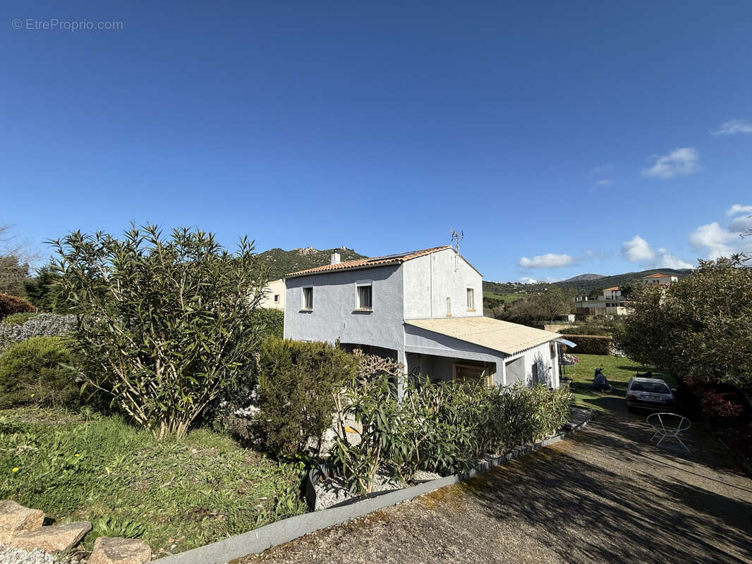 Maison à ALATA