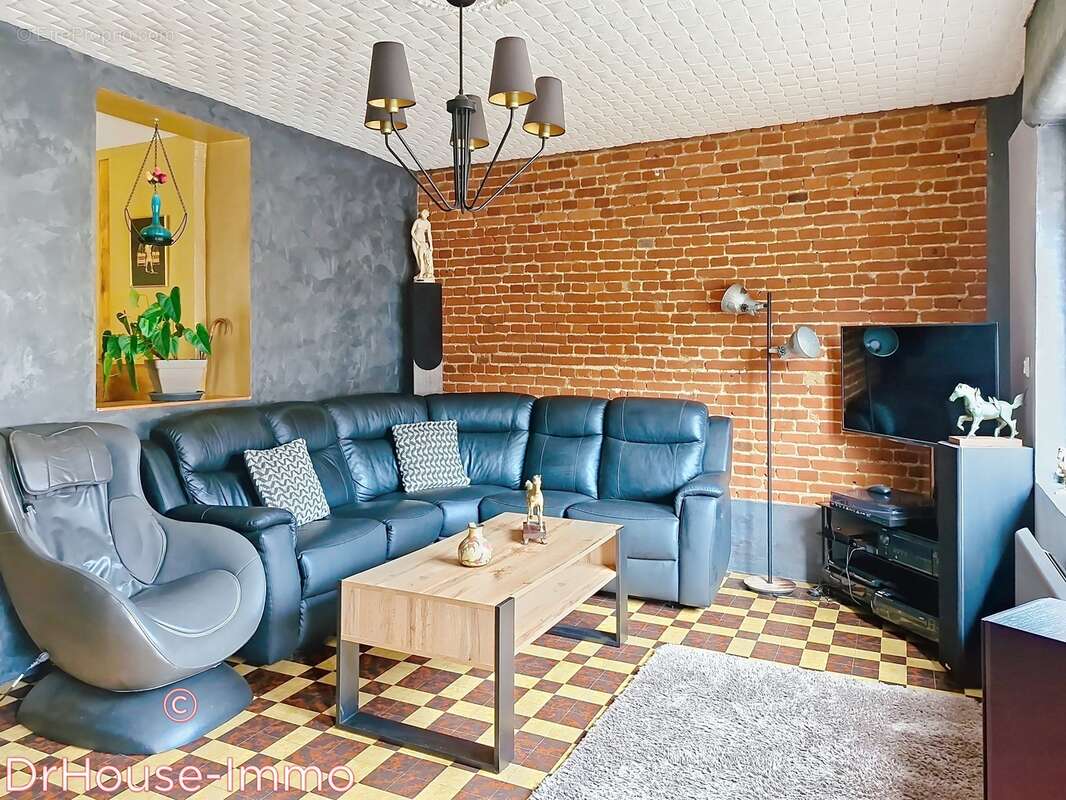 Maison à CREVECOEUR-EN-AUGE