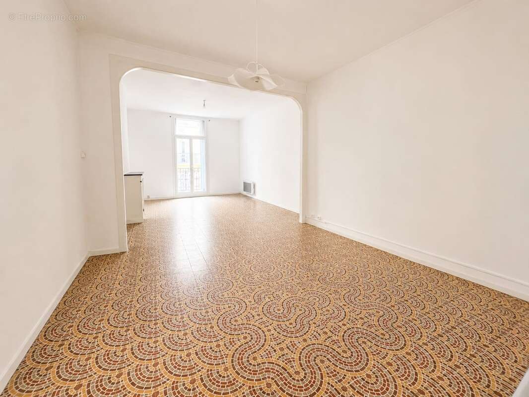Appartement T2 85 m² avec terrasse Champ de Mars Béziers charme de l'ancien - photo 10