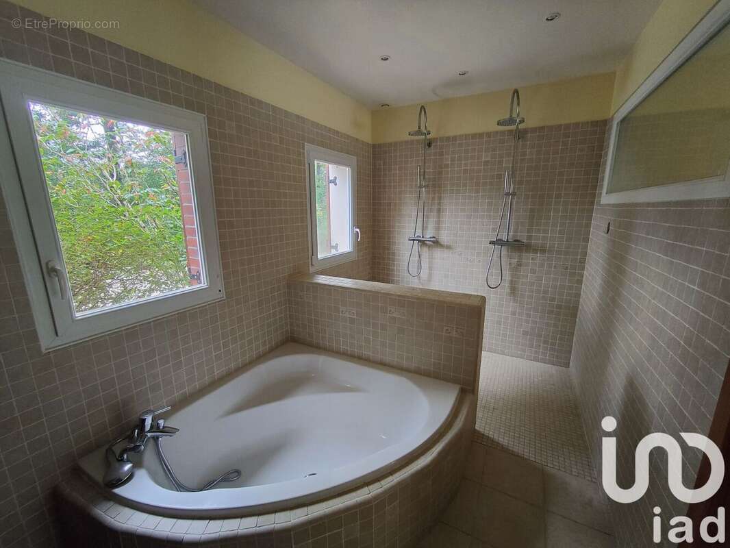 Photo 9 - Maison à NOGENT-SUR-VERNISSON
