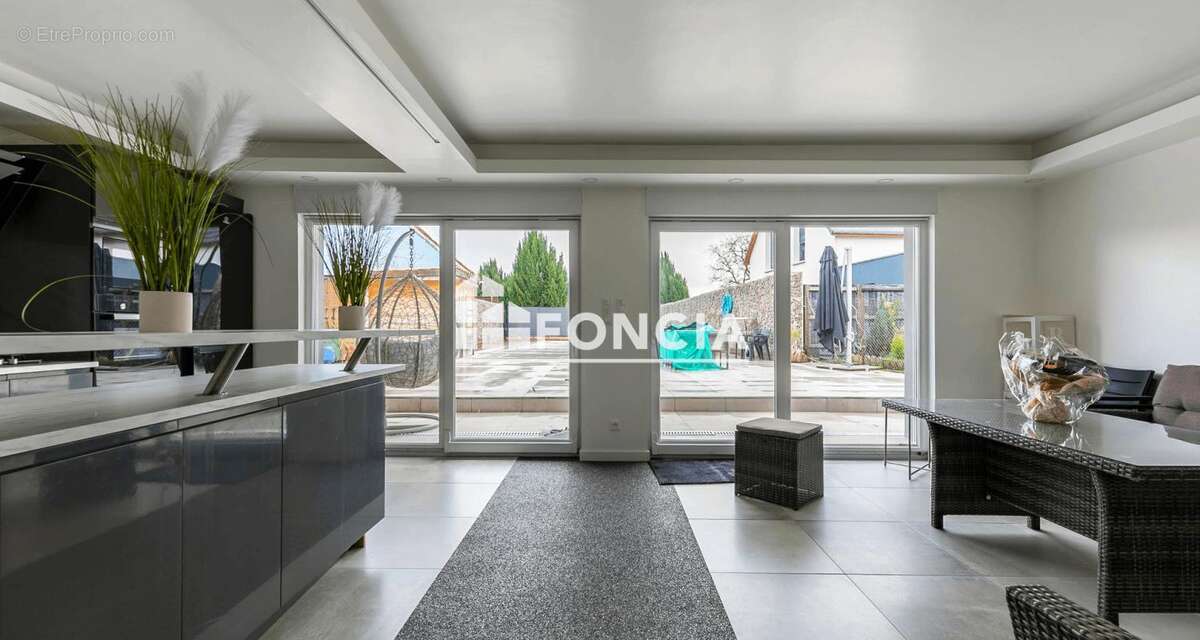 Maison haut de gamme rénovée avec piscine – Kirchheim – 226 m² – À 20 min de Strasbourg - photo 16