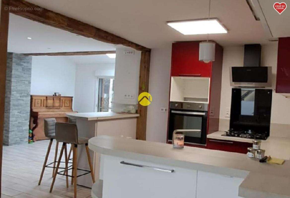 Maison à BOURBON-L'ARCHAMBAULT