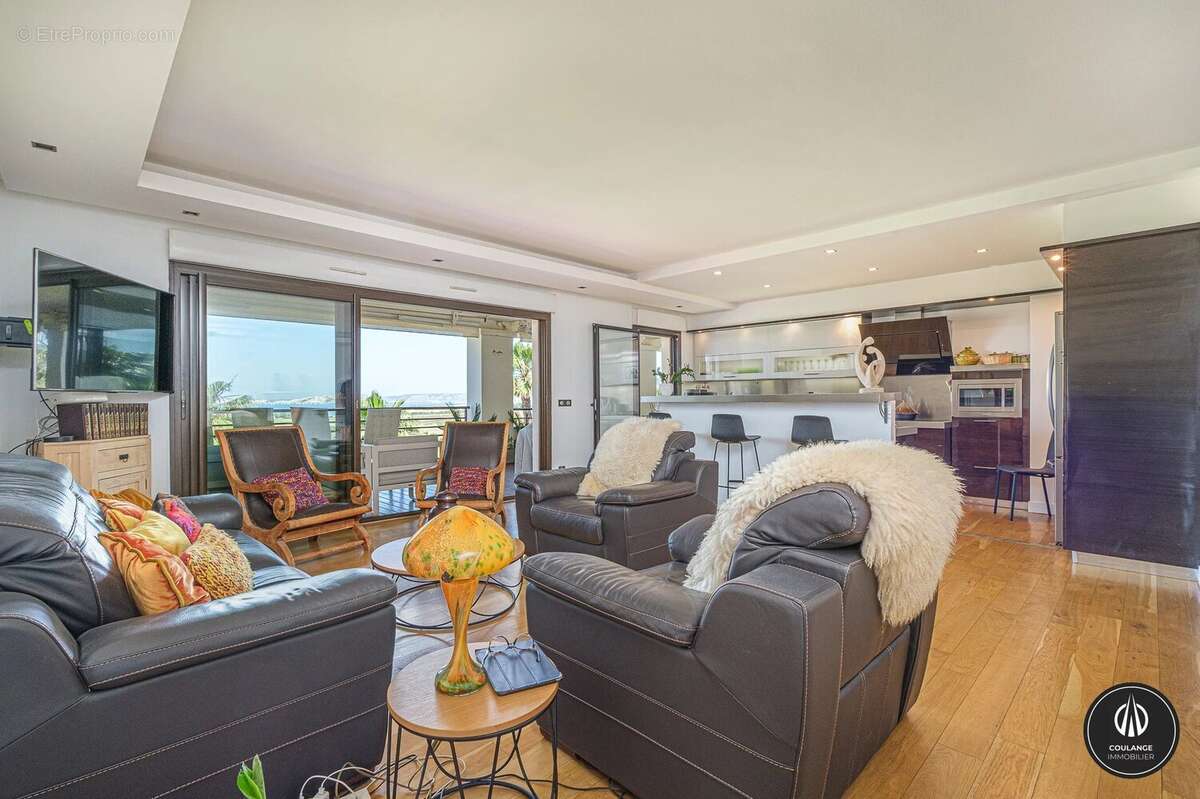 Appartement à MARSEILLE-8E