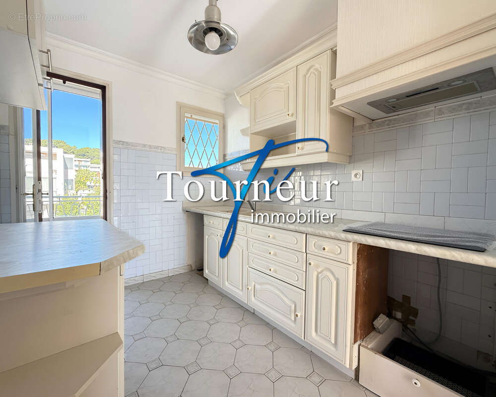 Appartement à SANARY-SUR-MER