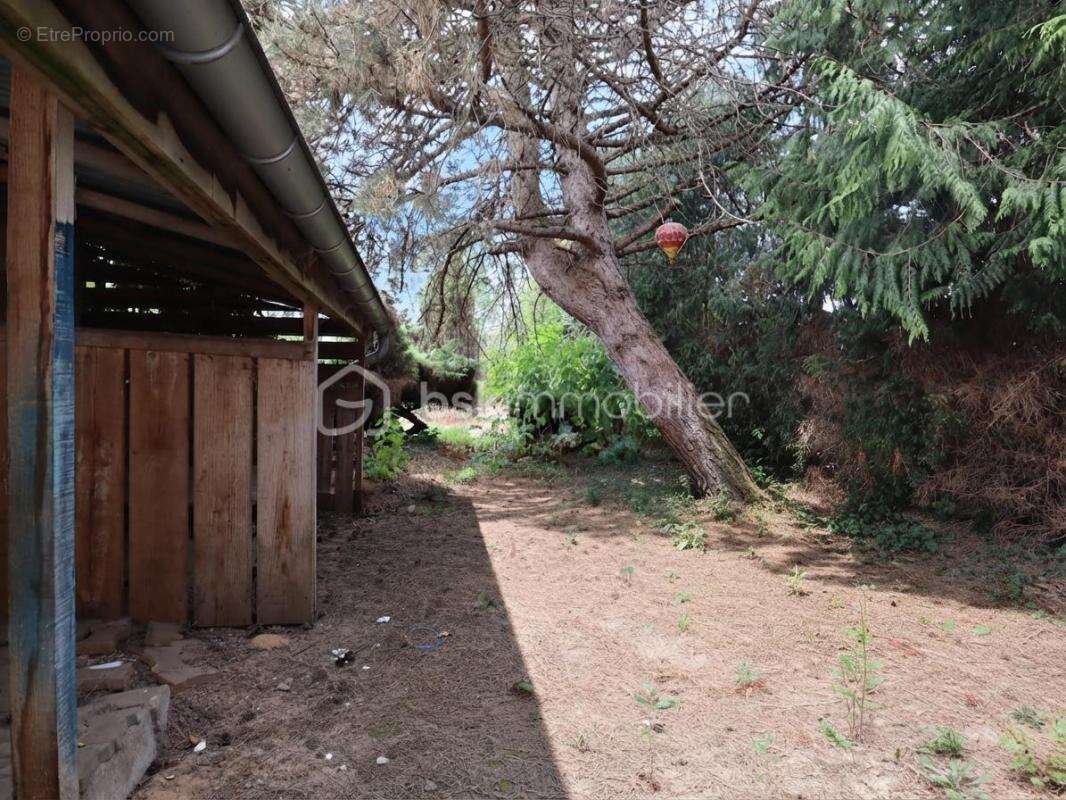 Ancienne boulangerie + logement atypique – terrain 790 m² - photo 14