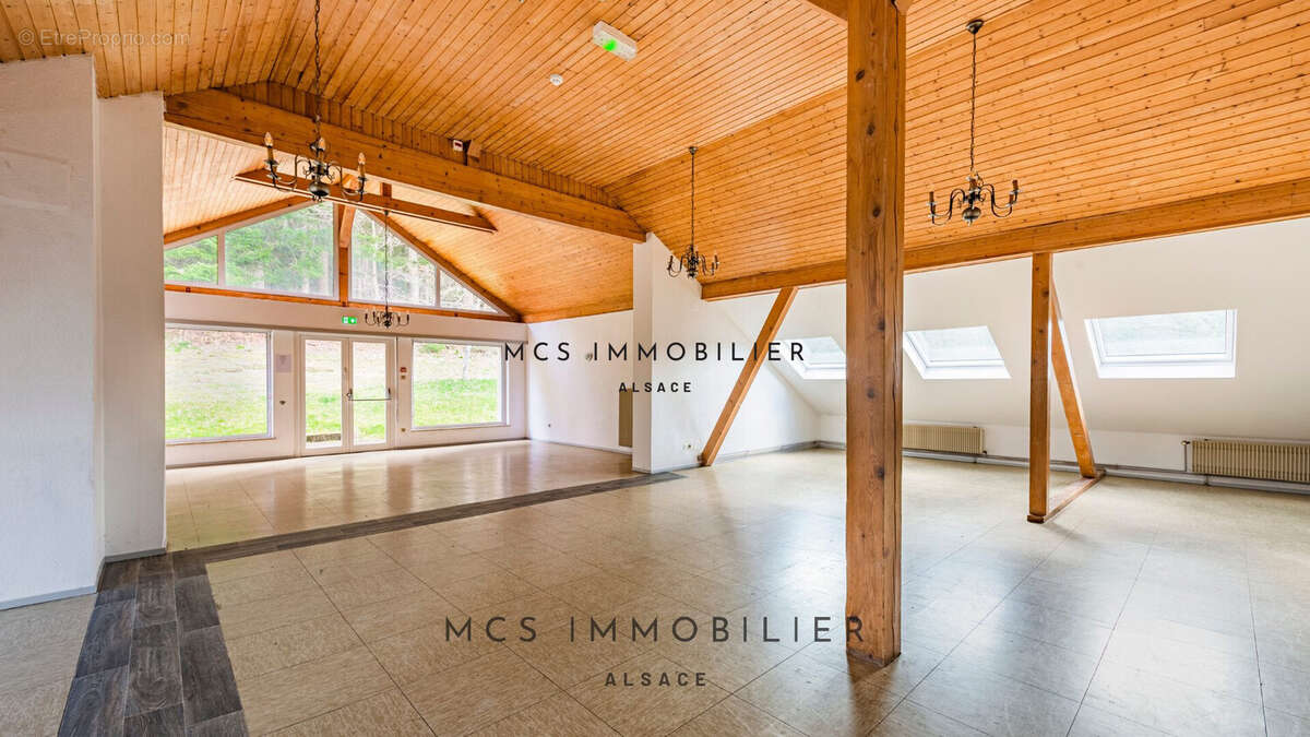 Appartement à COMBRIMONT