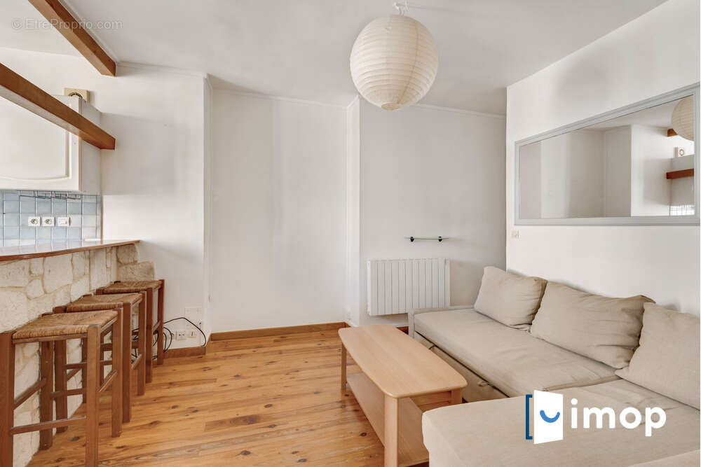 Appartement à PARIS-2E