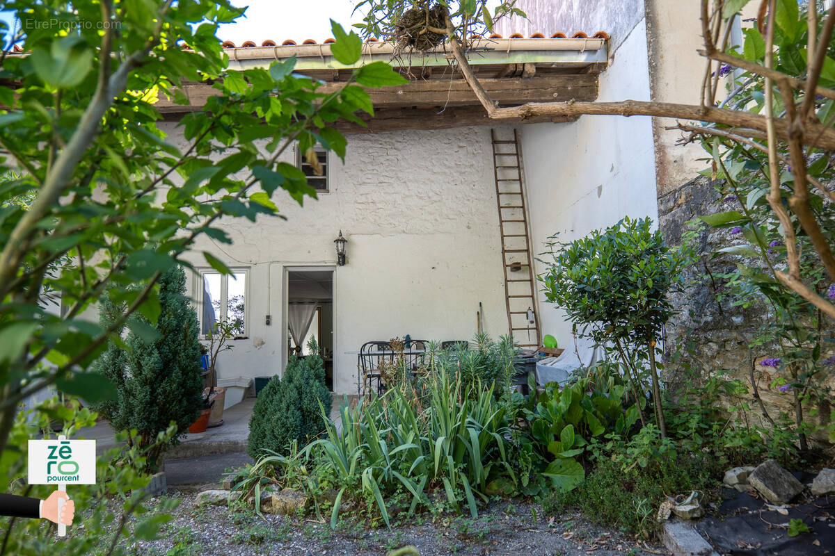 Maison à CHAILLE-LES-MARAIS
