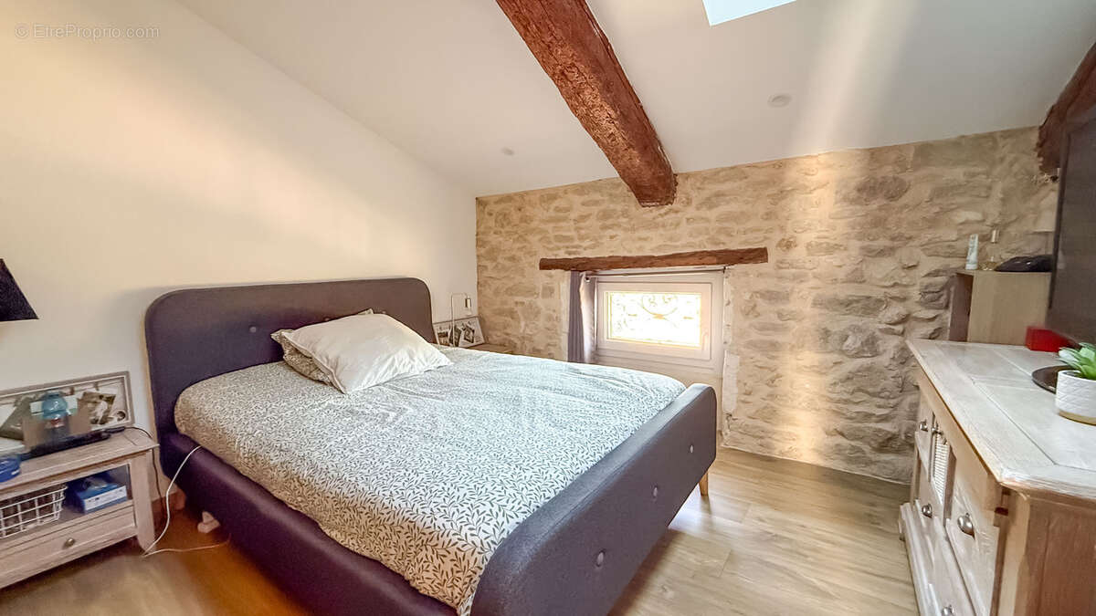Orange   Élégante maison de maître en pierre avec studio indépendant, garage et terrasses - photo 14