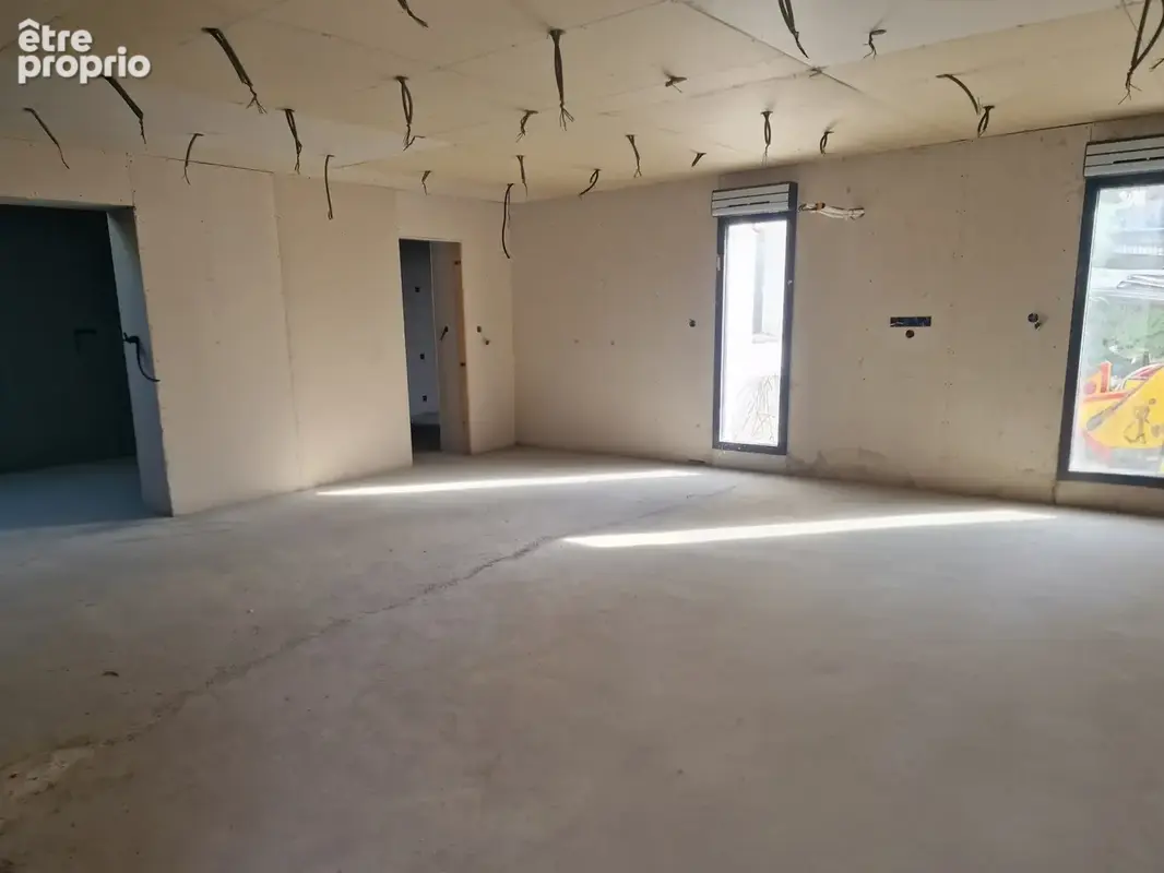 Villa T4 125m2 avec sous-sol et garage - Travaux à finaliser - photo 4