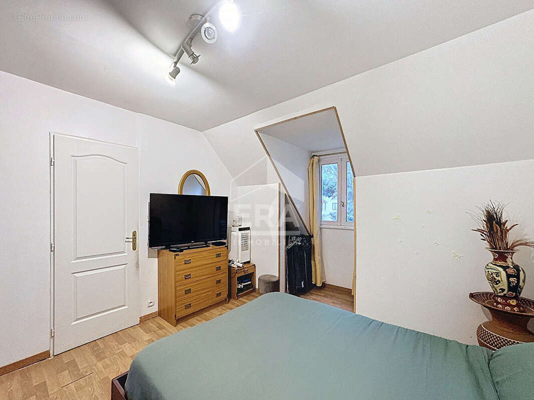 Maison à CHAUMONTEL