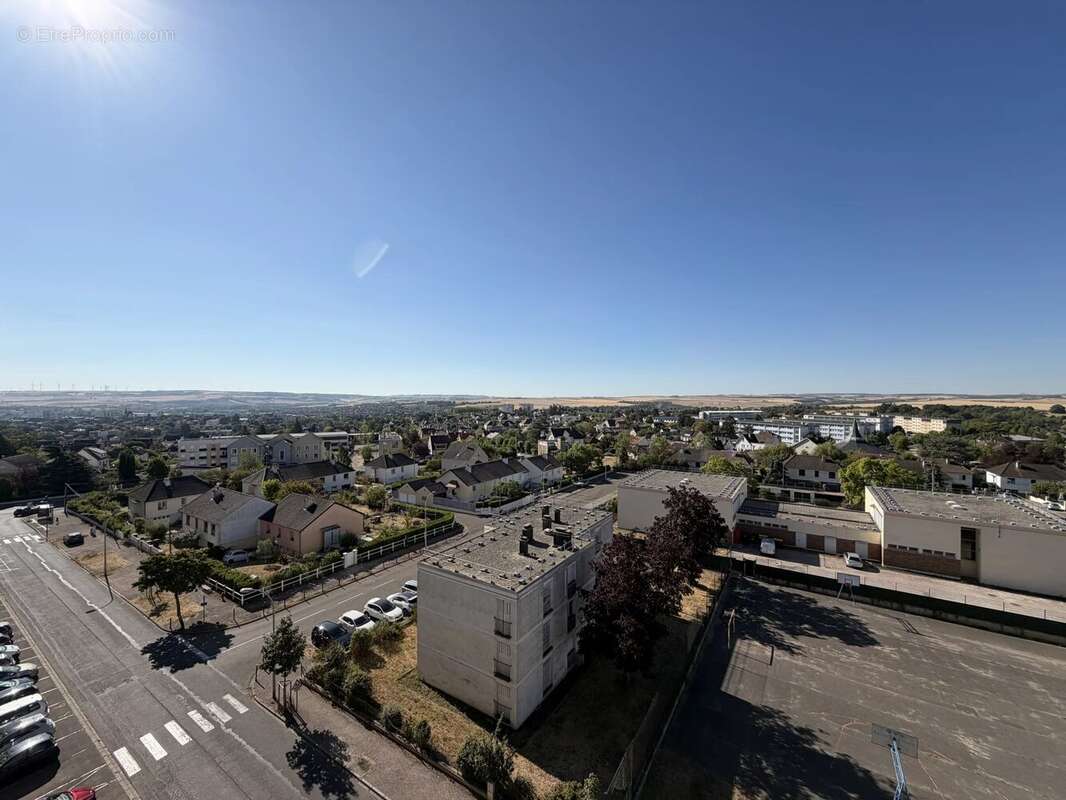 EXCLUSIF ! Auxerre - Appartement F4 avec balcon et ascenseur - photo 6