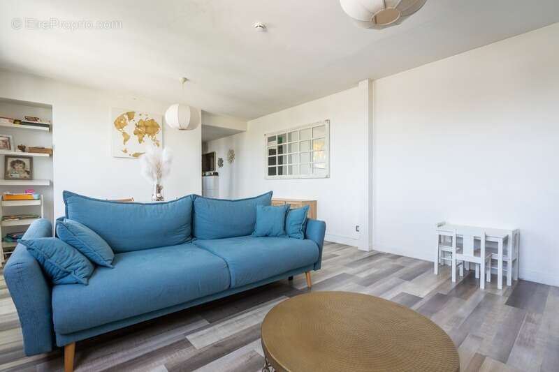 Appartement à LE PERREUX-SUR-MARNE